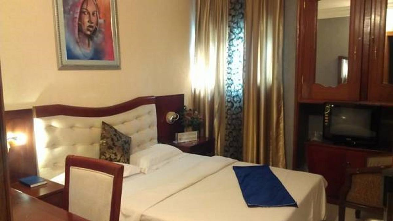 Sun Beach Hotel Cotonou Luaran gambar